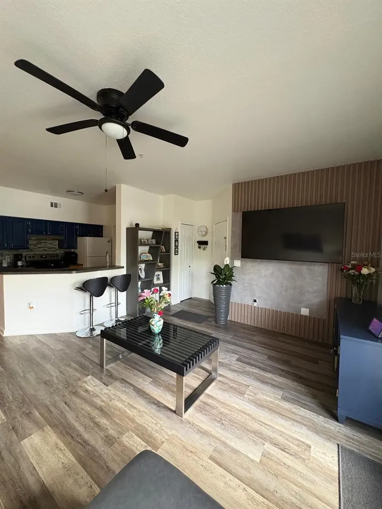 5961 Westgate Drive Orlando FL 32835