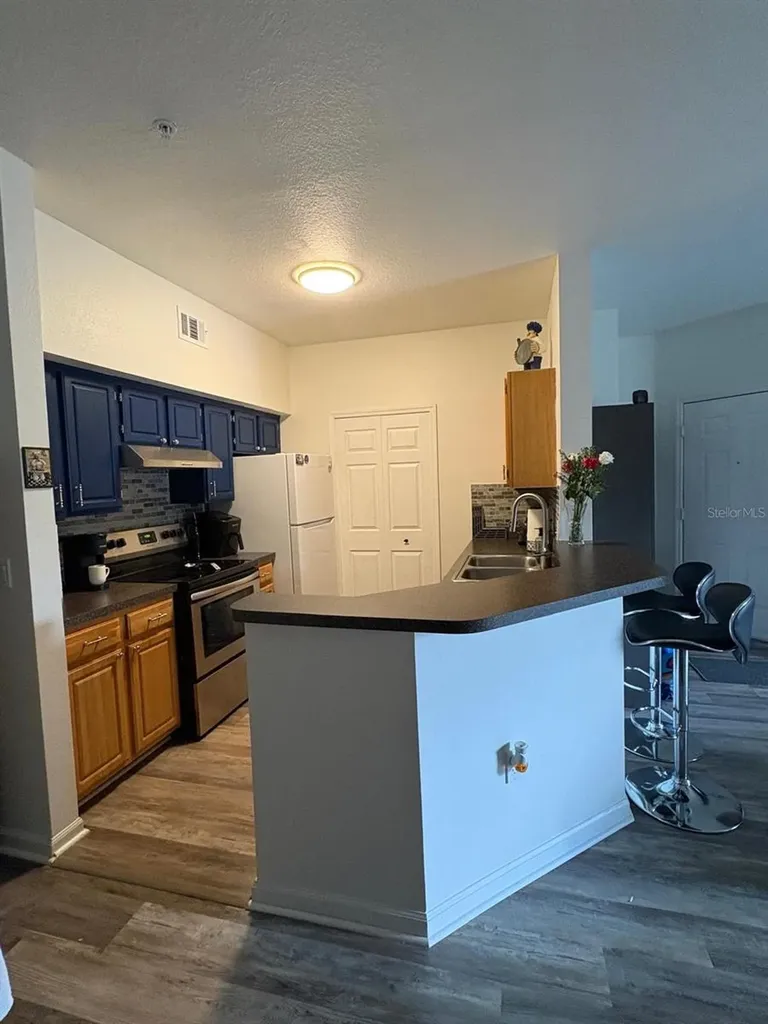 5961 Westgate Drive Orlando FL 32835