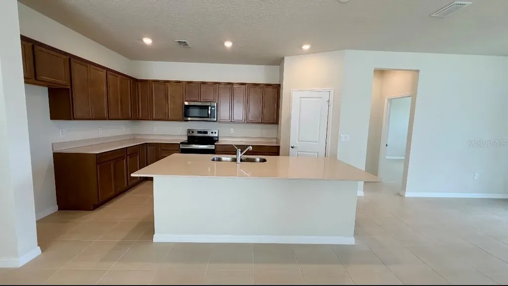 3099 Springbank Drive St Cloud FL 34771