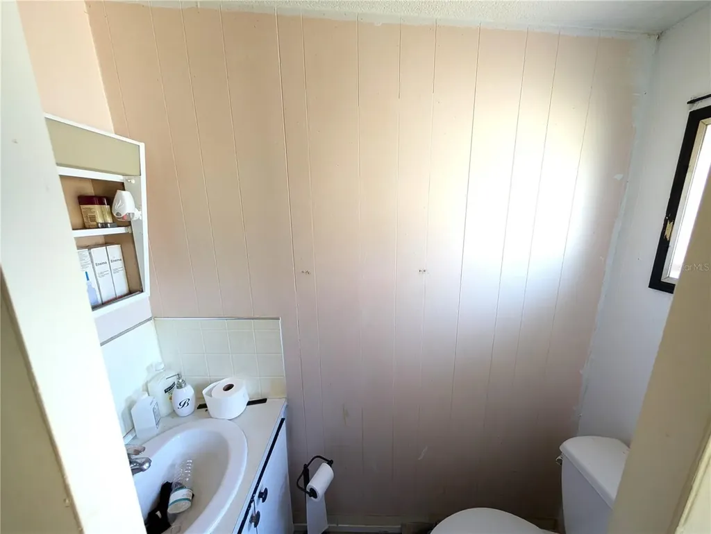 980 7th Street NW Largo FL 33770
