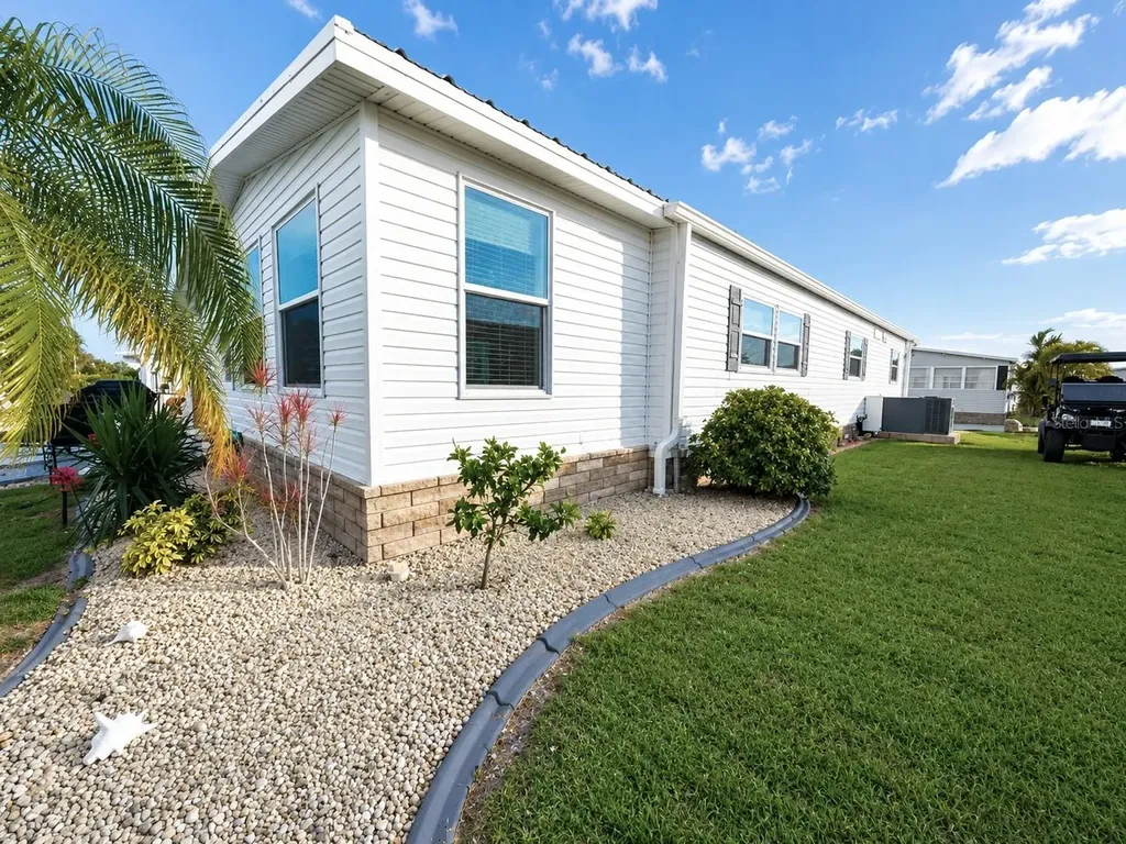 216 Martinique Road North Port FL 34287