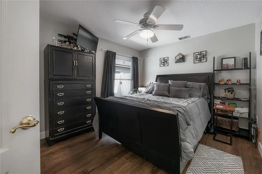 8507 Tiara Park Way Tampa FL 33635