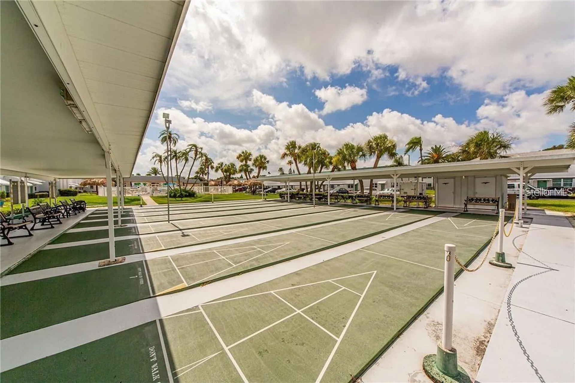 5267 81st Street N St Petersburg FL 33709