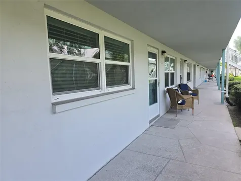 5267 81st Street N St Petersburg FL 33709