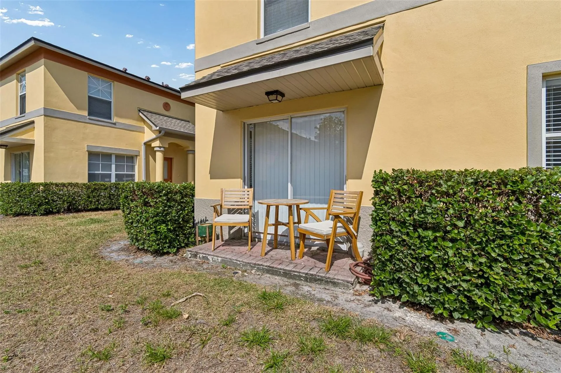 3863 Island Way St Petersburg FL 33705