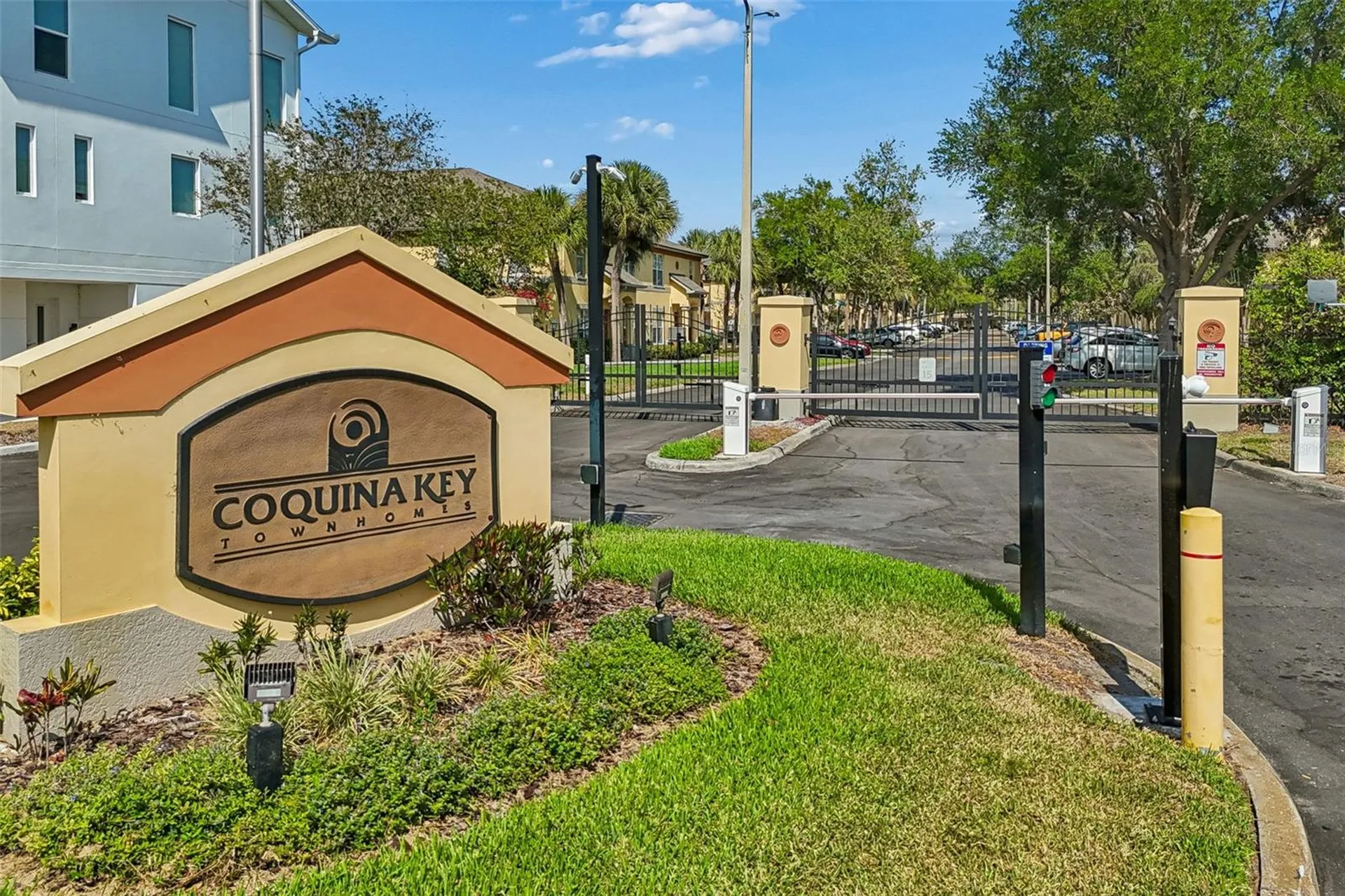 3863 Island Way St Petersburg FL 33705