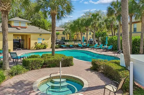 3863 Island Way St Petersburg FL 33705