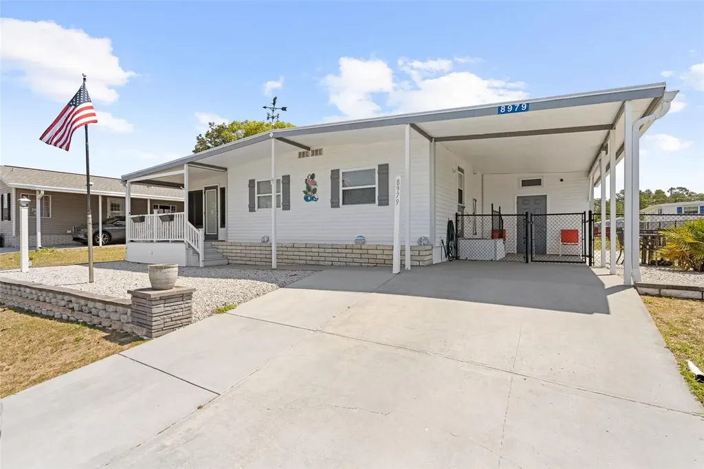 8979 Highpoint Boulevard Brooksville FL 34613