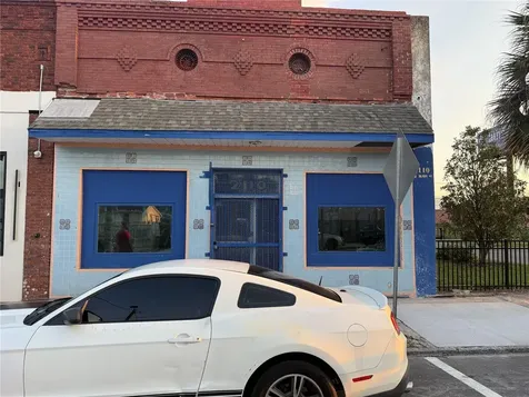 2110 W Main Street Tampa FL 33607
