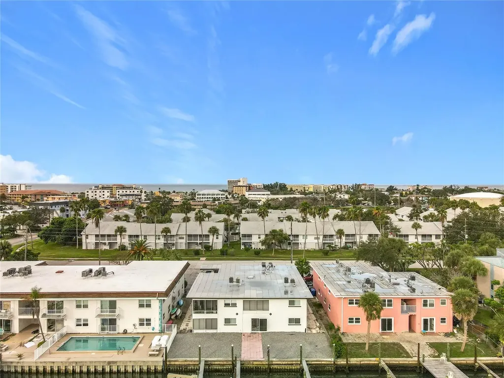 11705 3rd Street E Treasure Island FL 33706