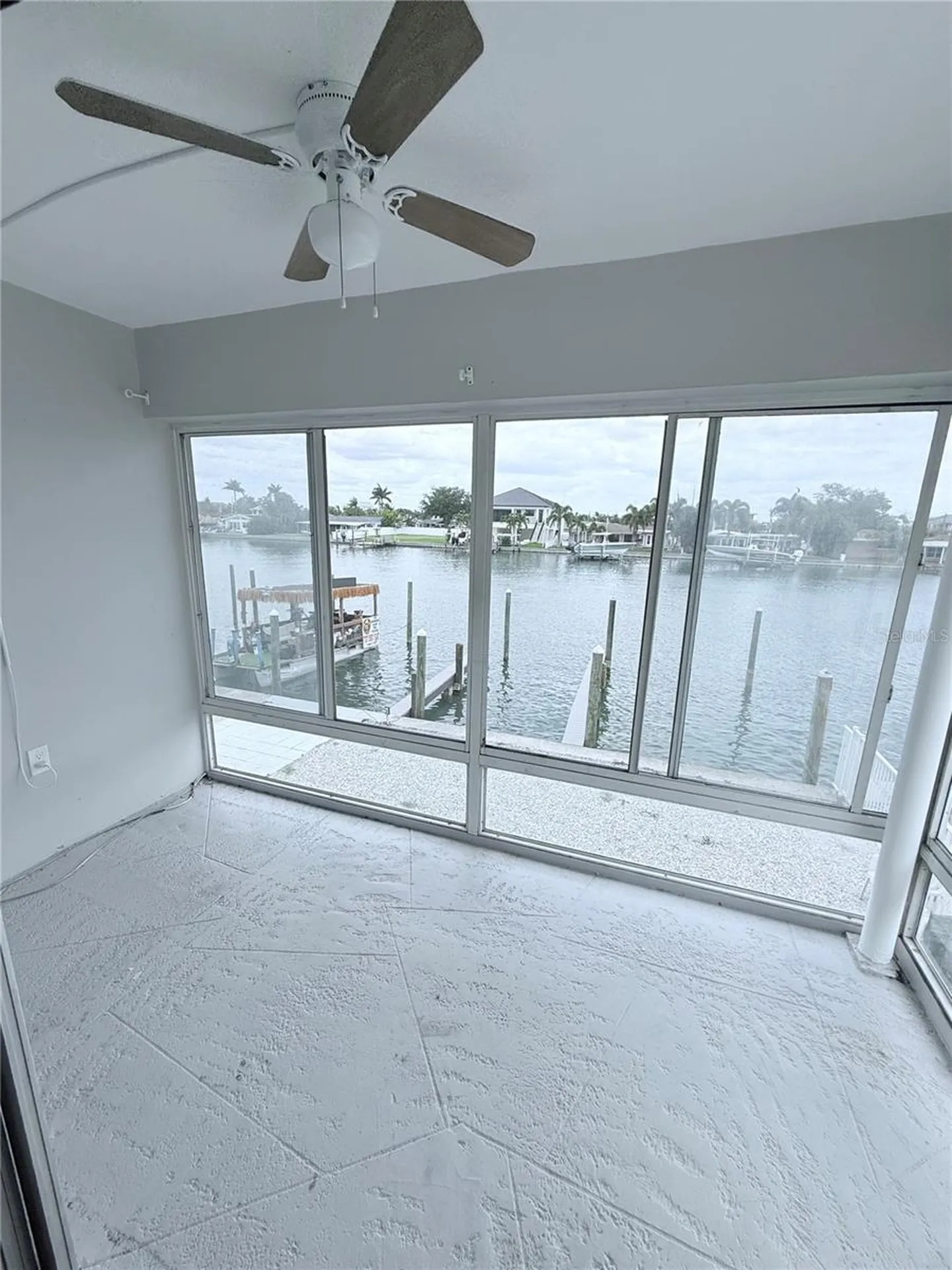 11705 3rd Street E Treasure Island FL 33706