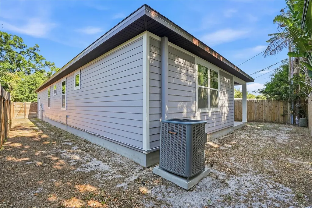 6356 30th Way N St Petersburg FL 33702