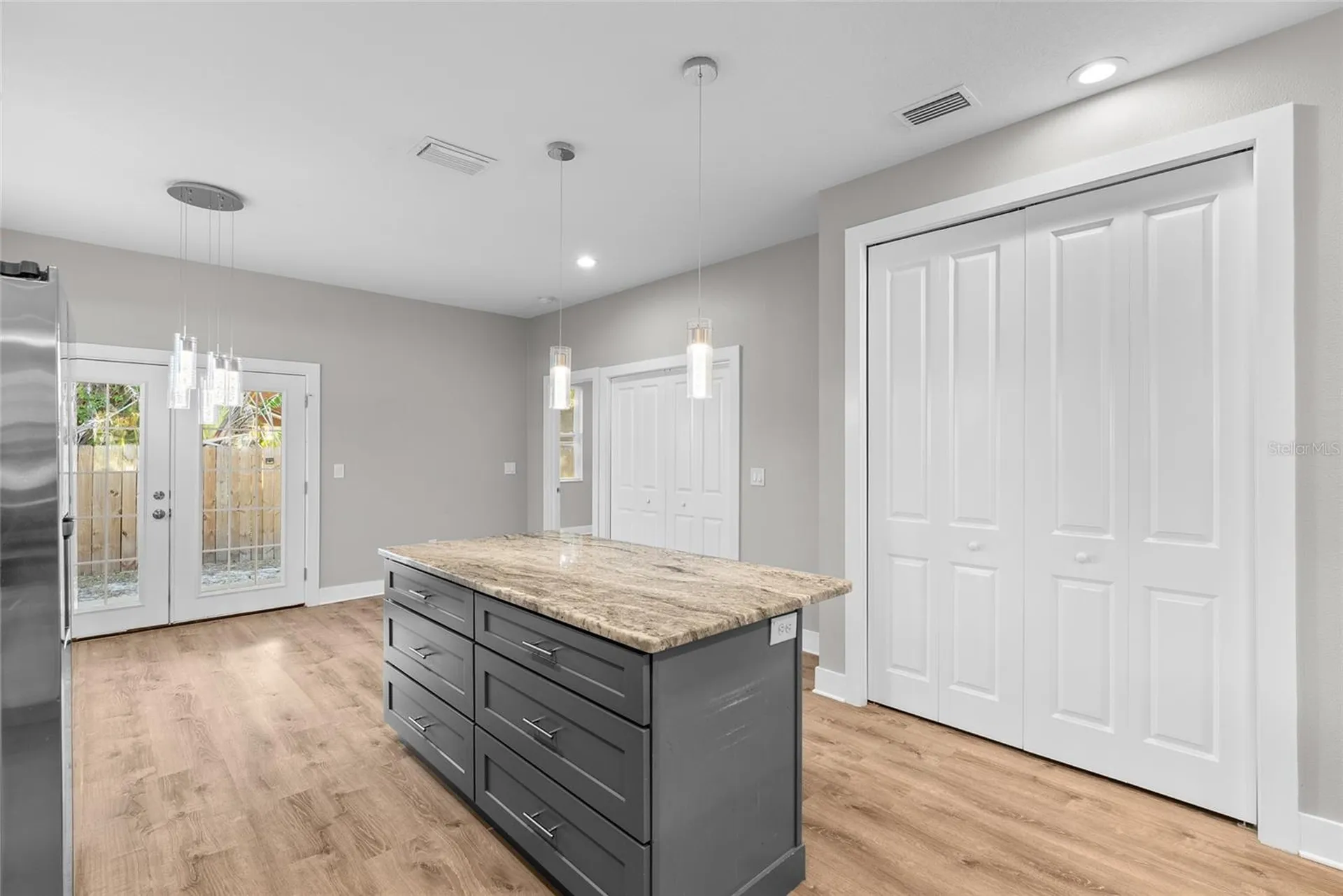 6356 30th Way N St Petersburg FL 33702