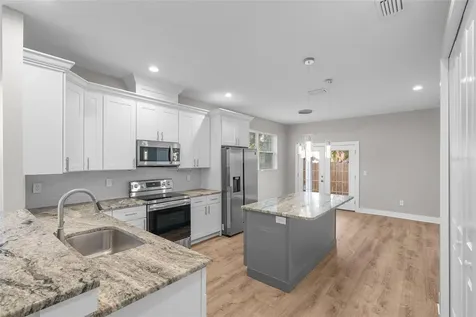 6356 30th Way N St Petersburg FL 33702