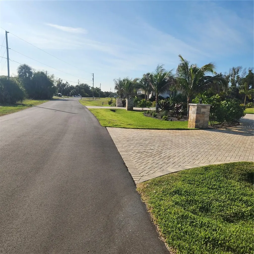 420 Spaniards Road Placida FL 33946