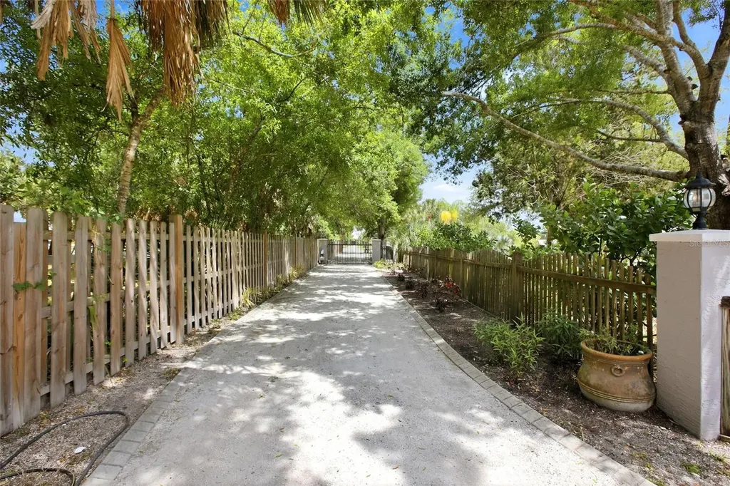 500 Suffolk Circle Nokomis FL 34275