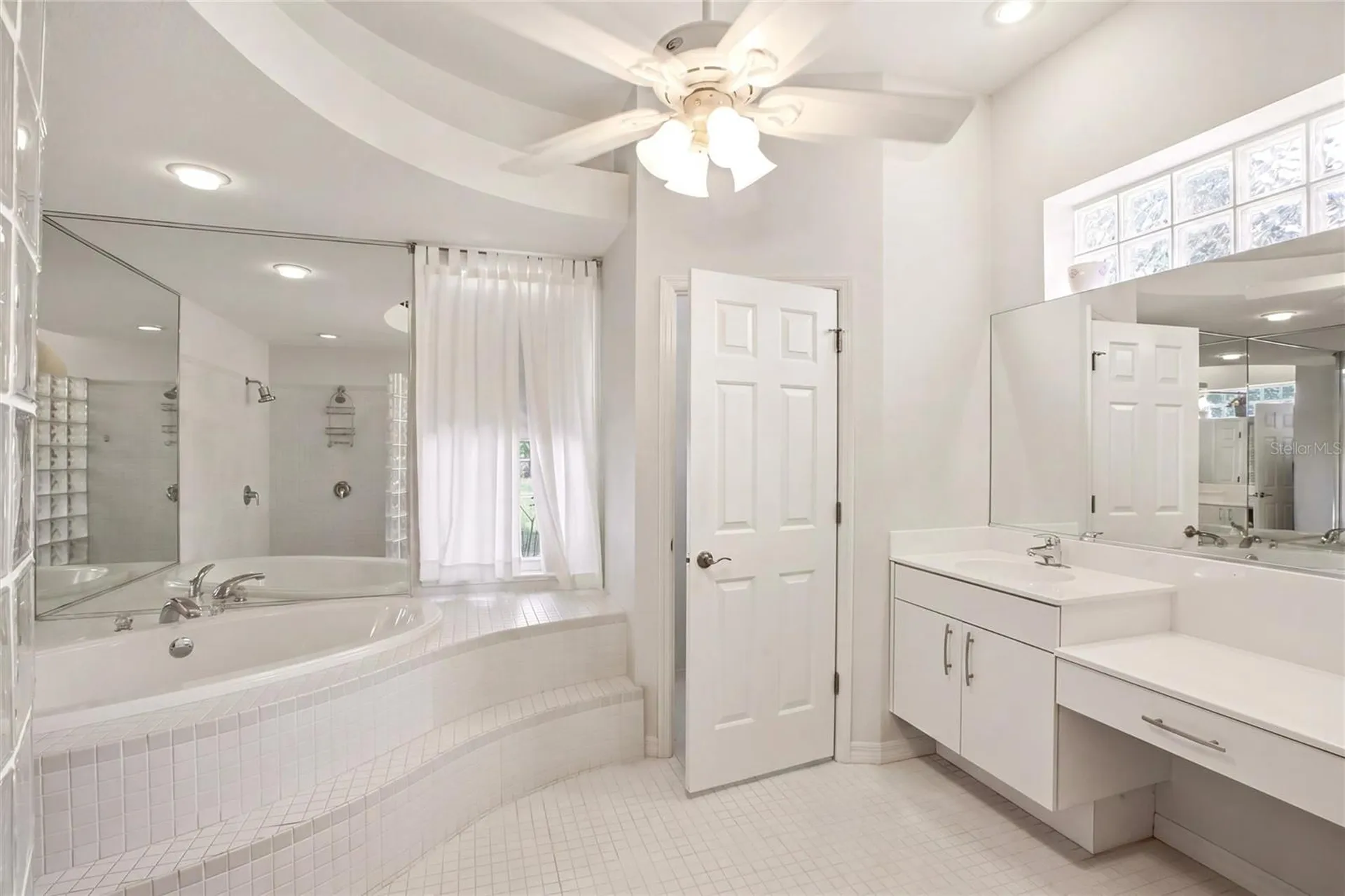 500 Suffolk Circle Nokomis FL 34275