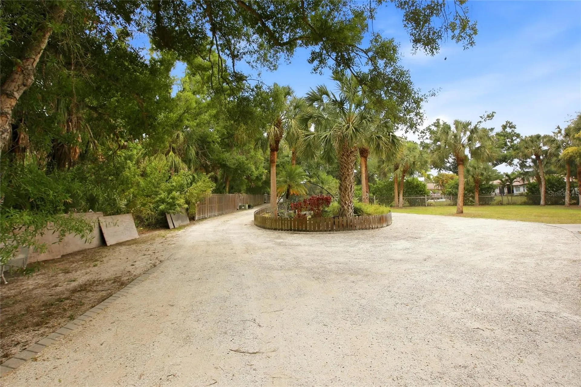 500 Suffolk Circle Nokomis FL 34275