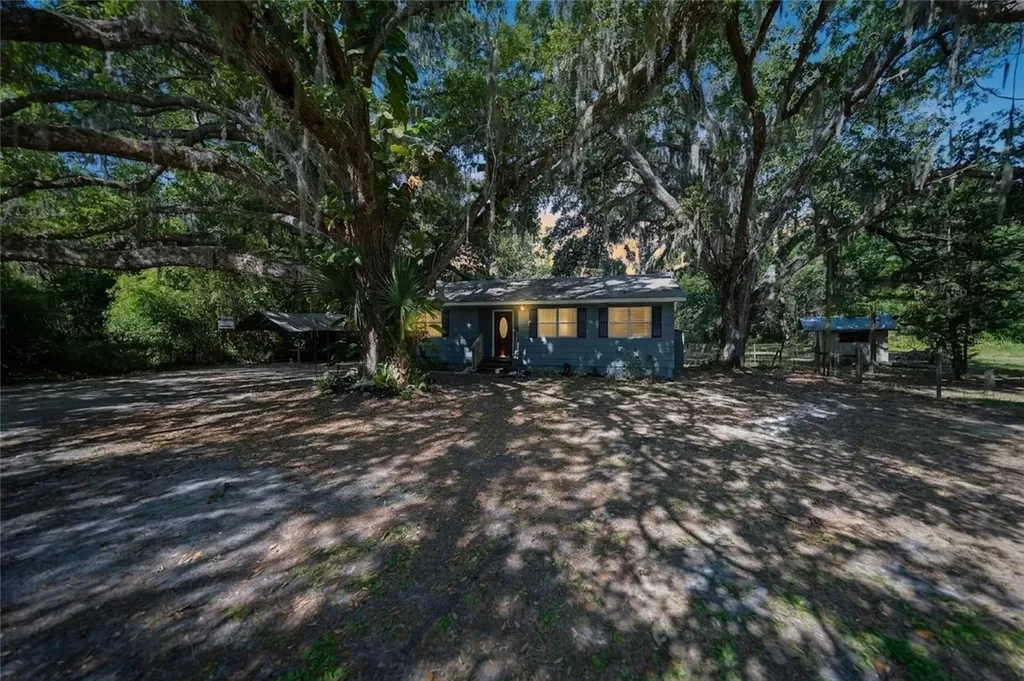 2403 SE Pointer Avenue Arcadia FL 34266