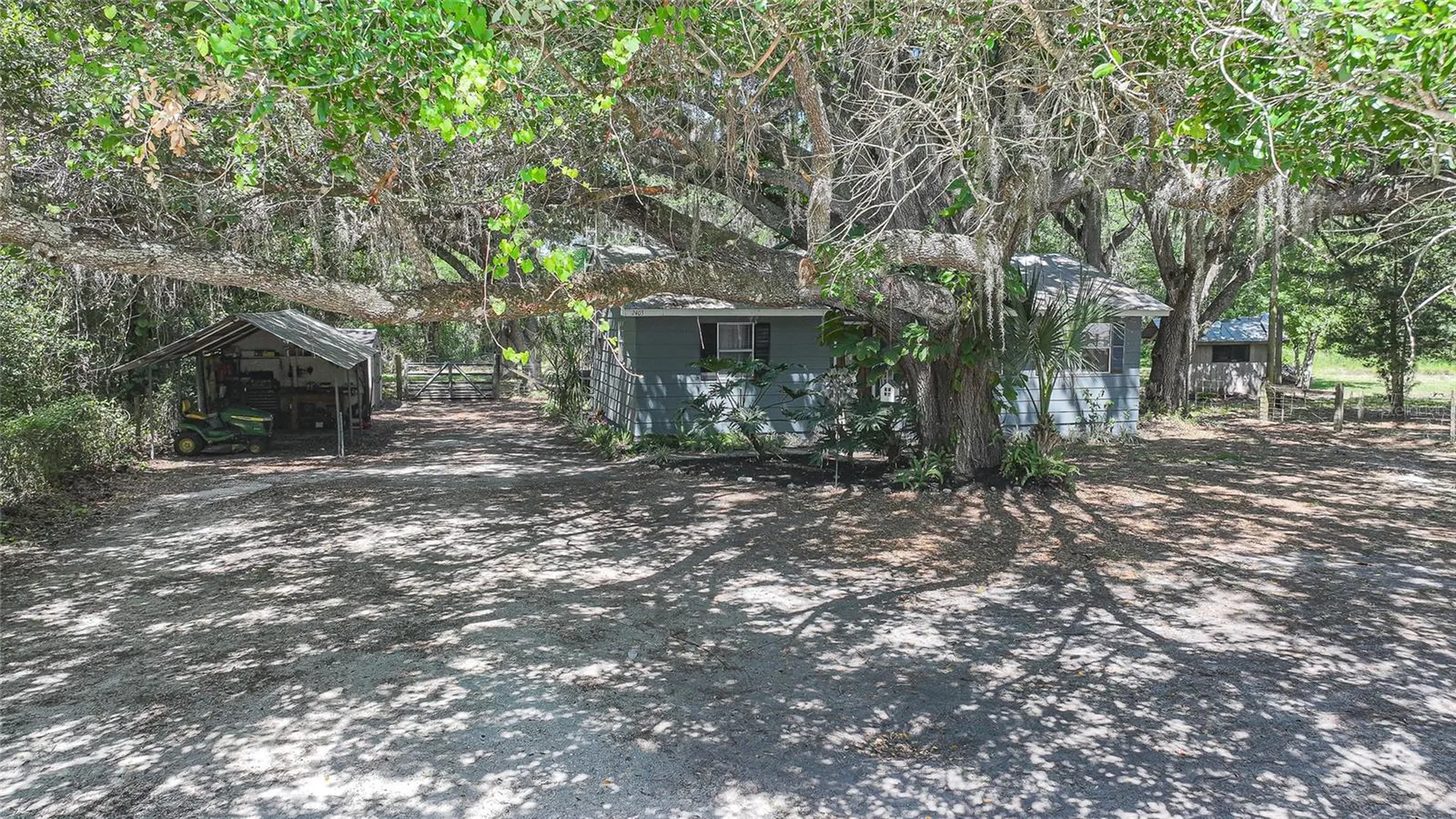 2403 SE Pointer Avenue Arcadia FL 34266
