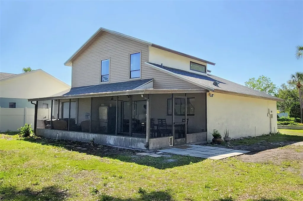 16169 Gardendale Drive Tampa FL 33624