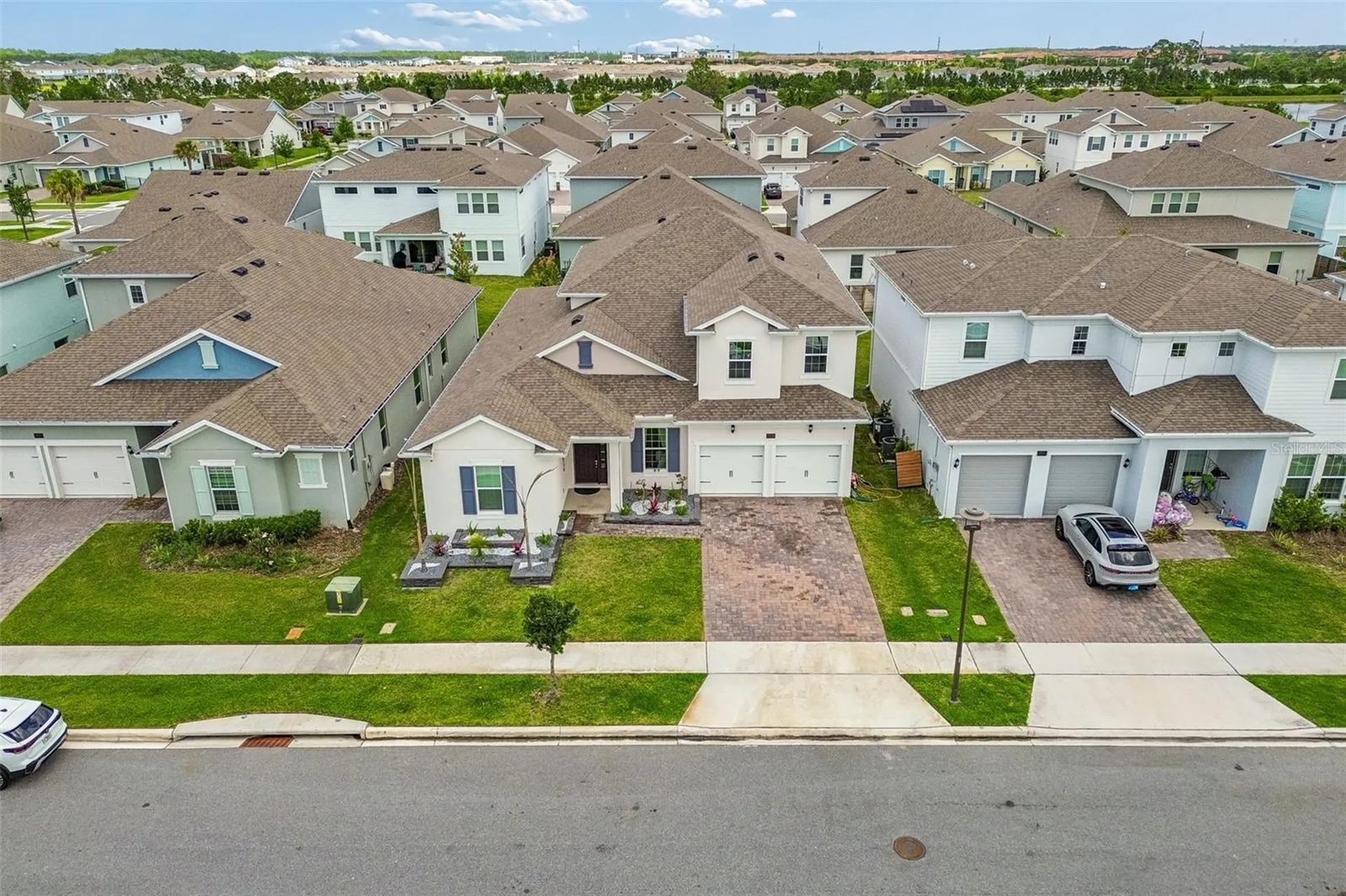 19129 Planetree Street Orlando FL 32827