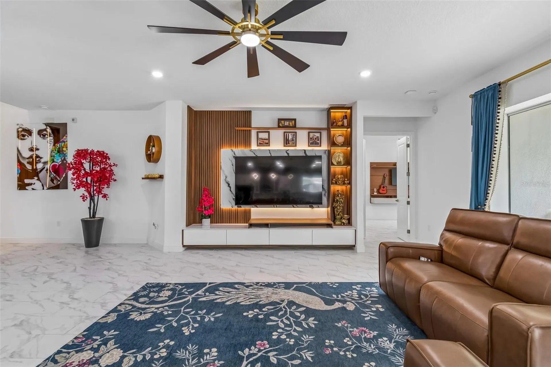 19129 Planetree Street Orlando FL 32827