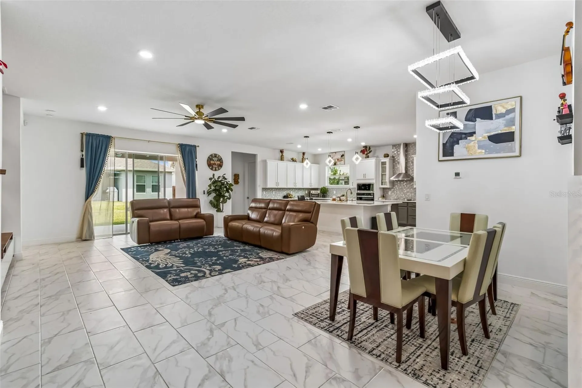 19129 Planetree Street Orlando FL 32827