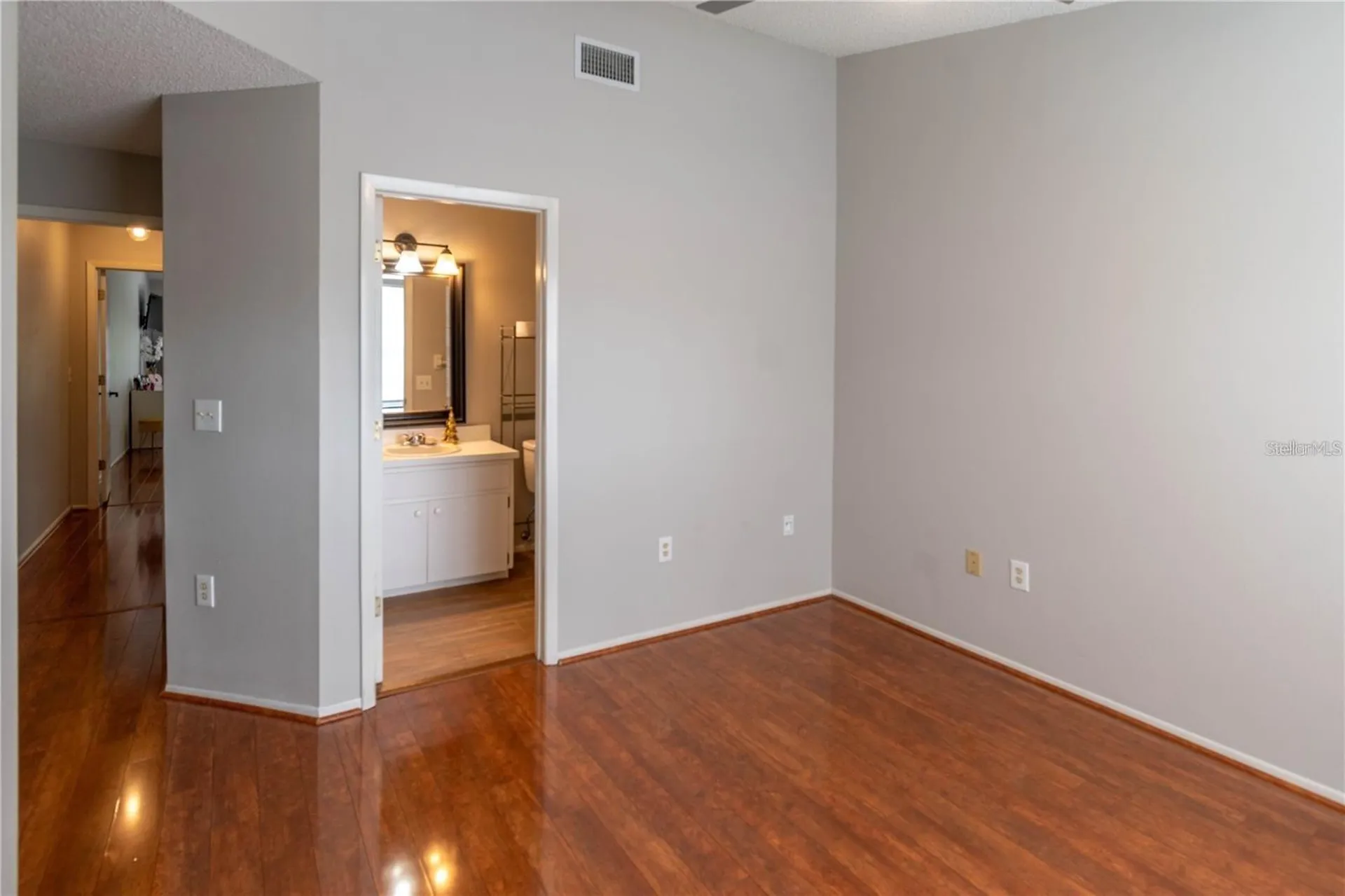 2897 Thaxton Drive Palm Harbor FL 34684