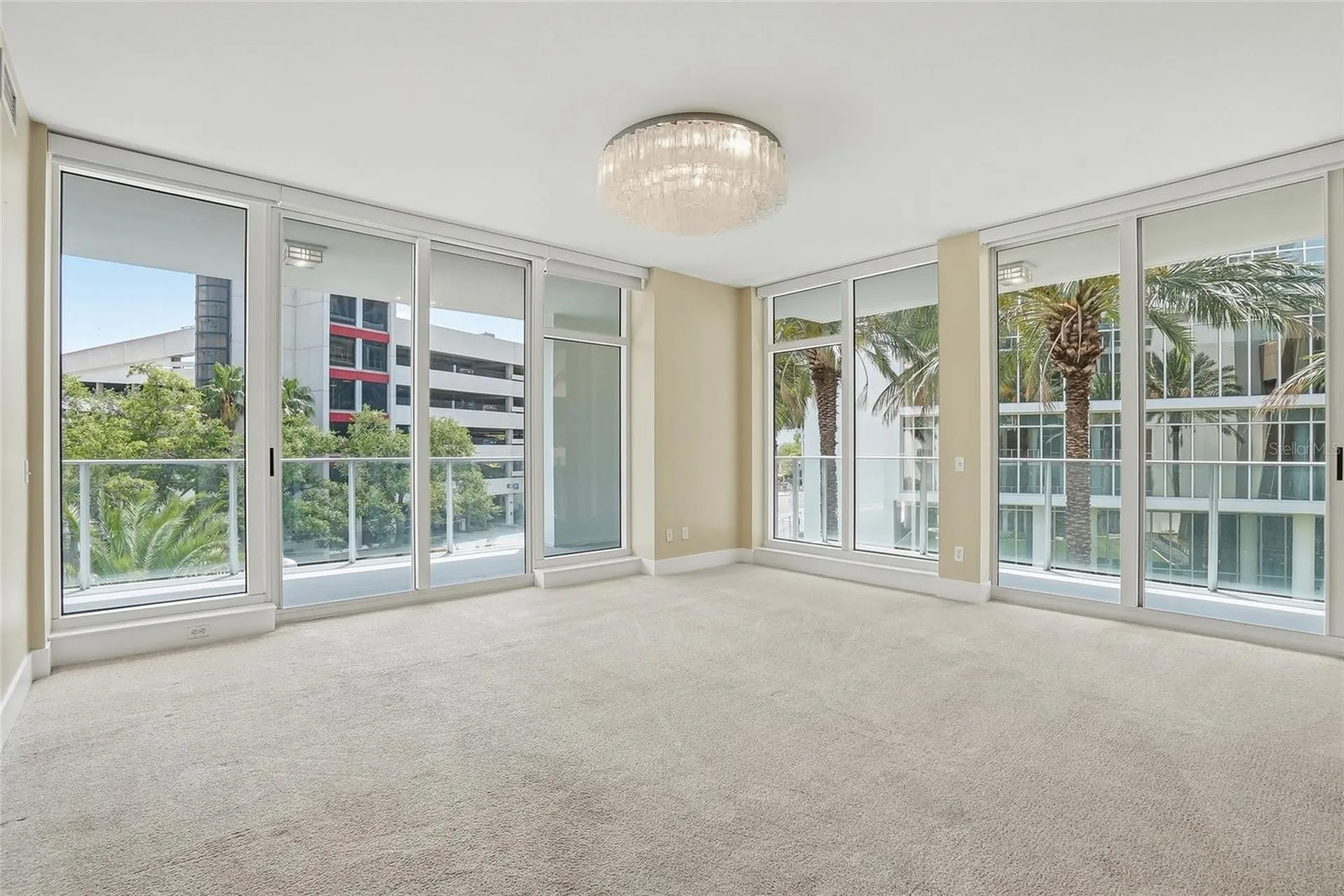 175 1st Street S St Petersburg FL 33701