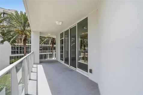 175 1st Street S St Petersburg FL 33701