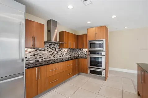 175 1st Street S St Petersburg FL 33701