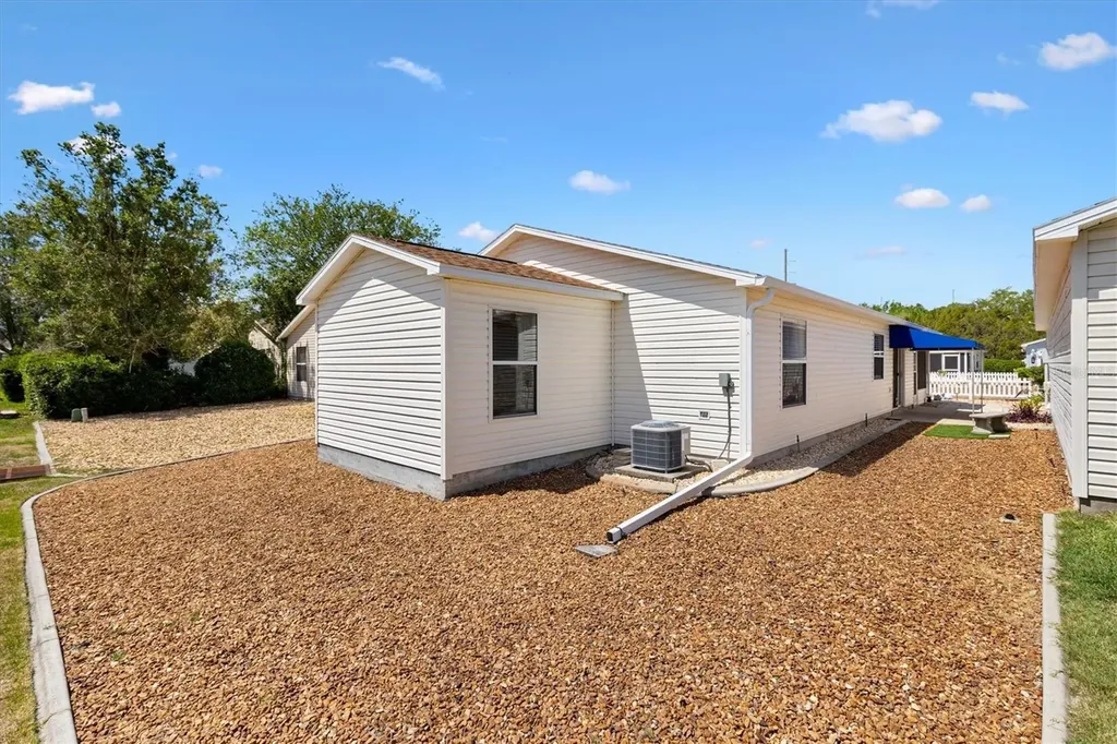 17449 SE 93rd Vine Avenue The Villages FL 32162
