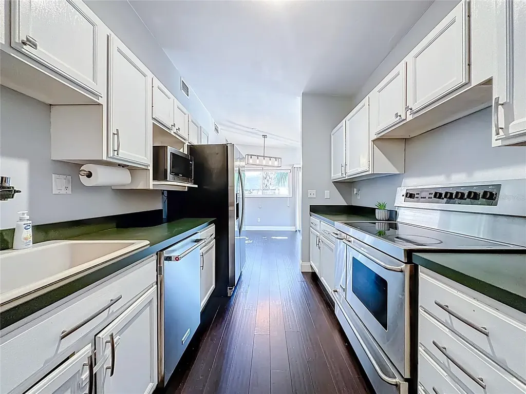 7615 Mayapple Road Jacksonville FL 32211