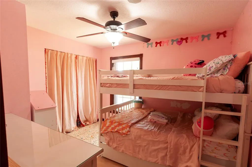 31919 Hedgerow Drive Wesley Chapel FL 33543