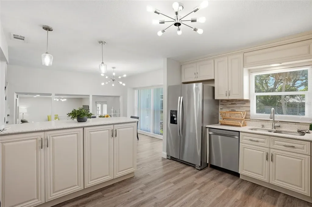 721 Village Place Brandon FL 33511
