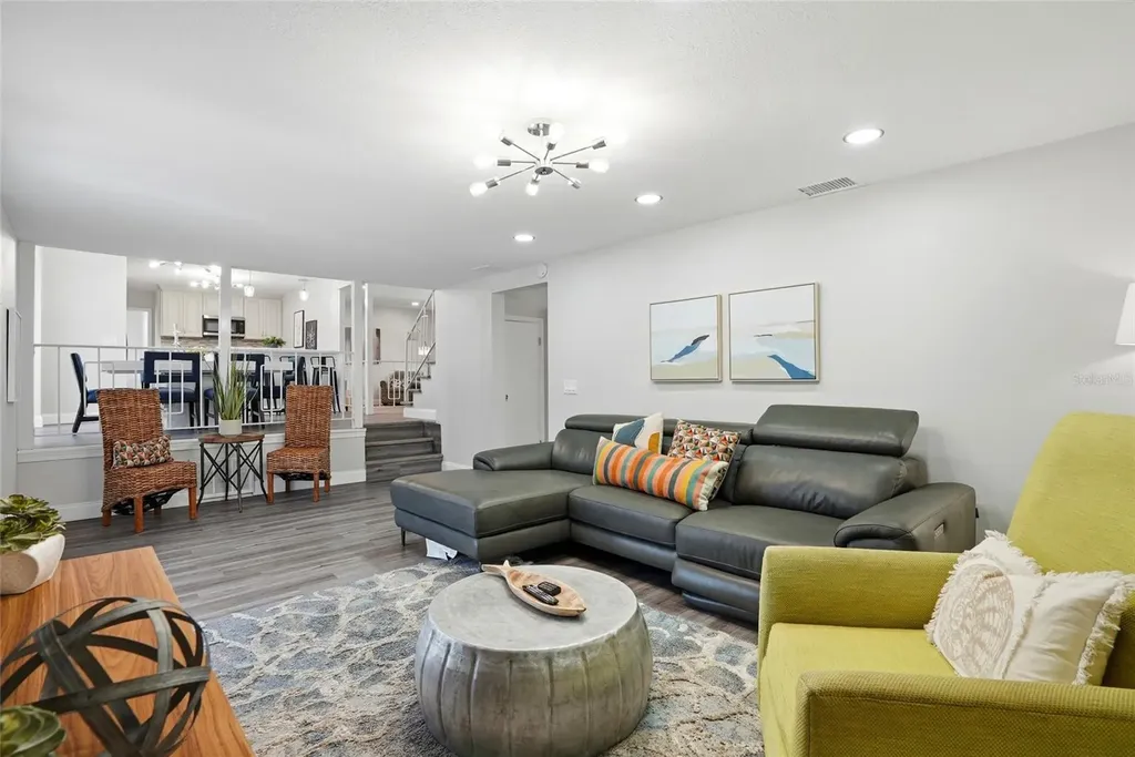 721 Village Place Brandon FL 33511