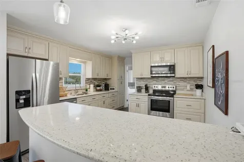 721 Village Place Brandon FL 33511
