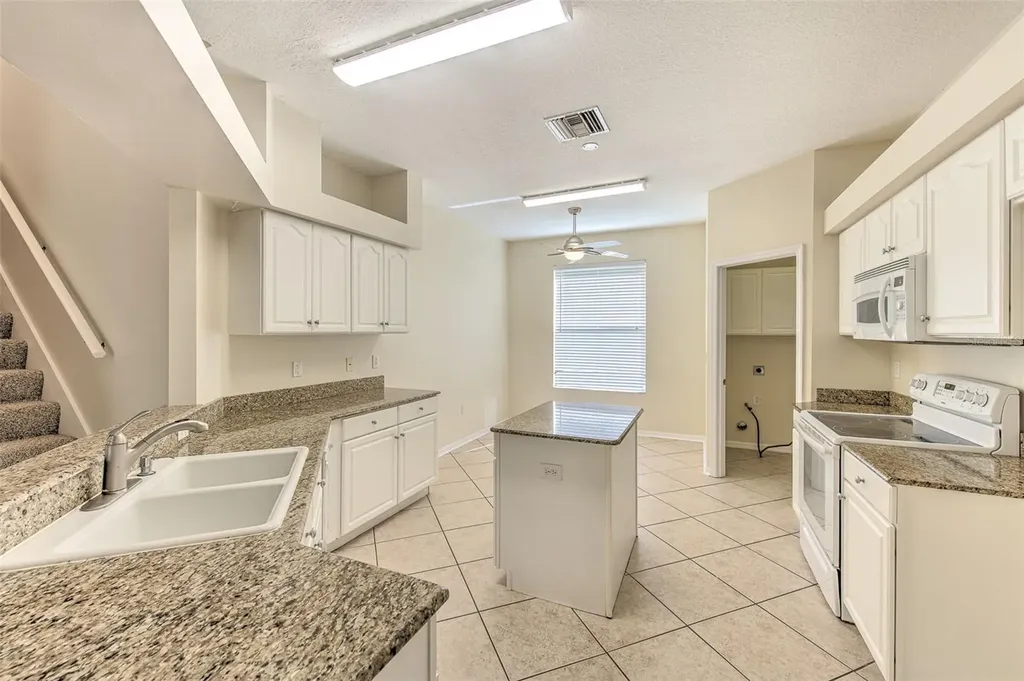 27601 Baybrook Loop Wesley Chapel FL 33544