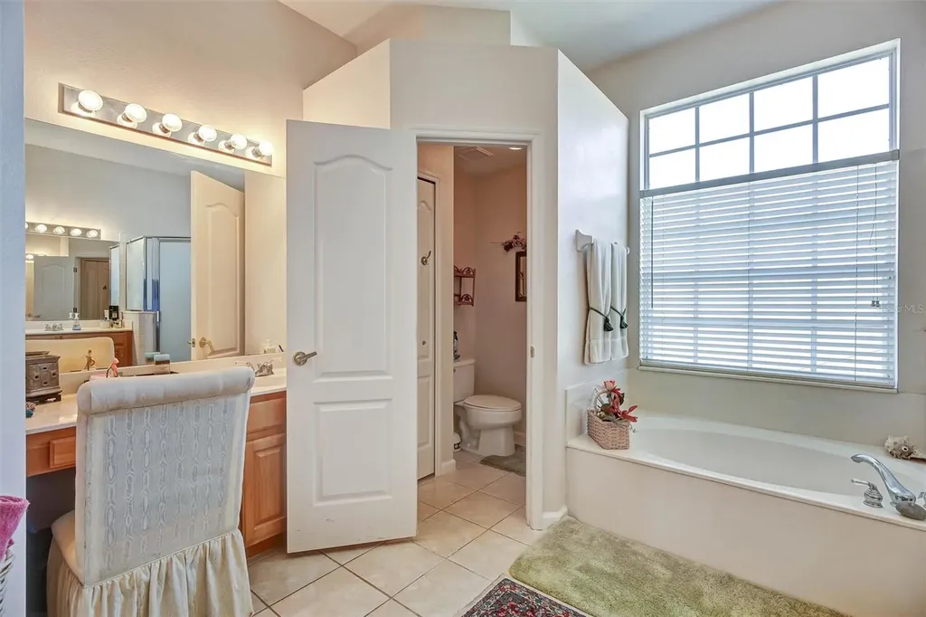 707 Forestgreen Court Orlando FL 32828