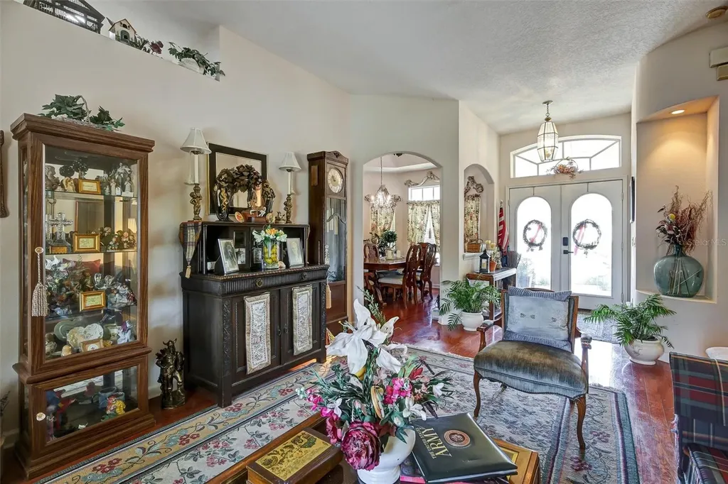 707 Forestgreen Court Orlando FL 32828