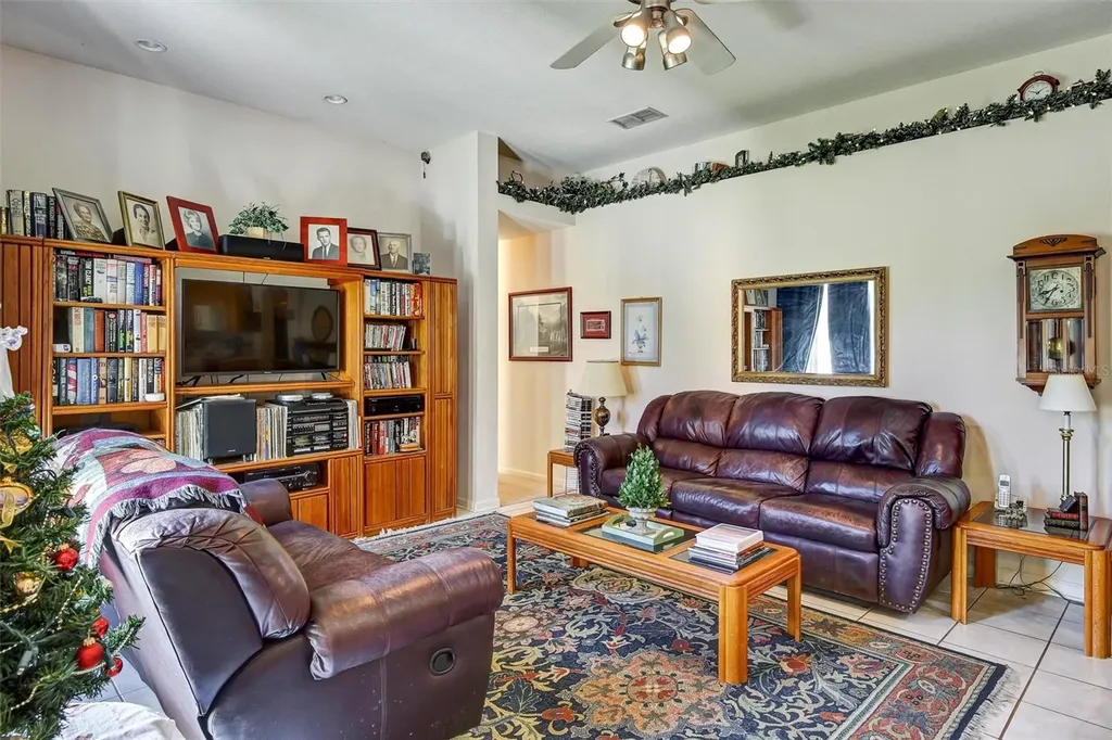 707 Forestgreen Court Orlando FL 32828