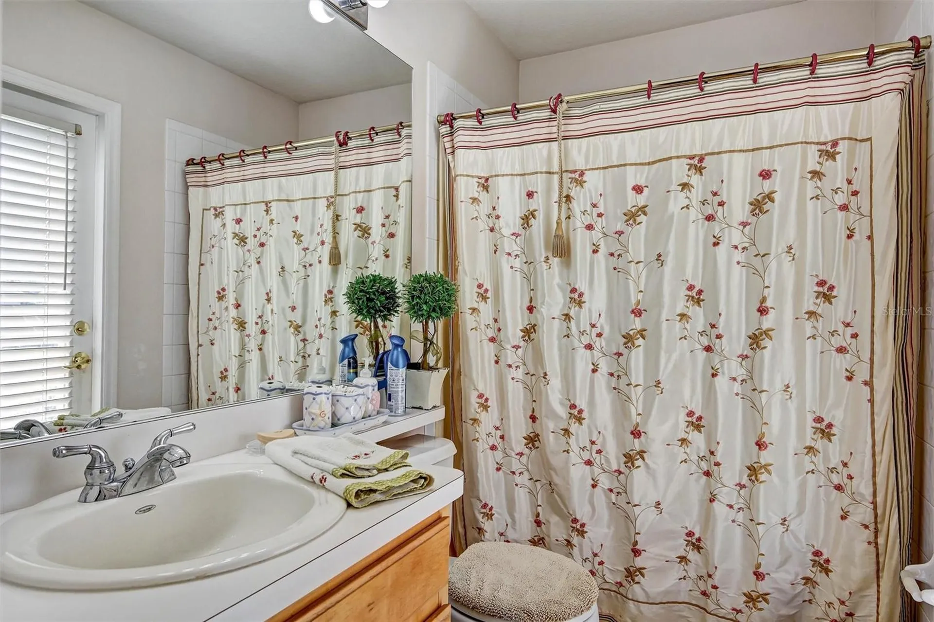 707 Forestgreen Court Orlando FL 32828