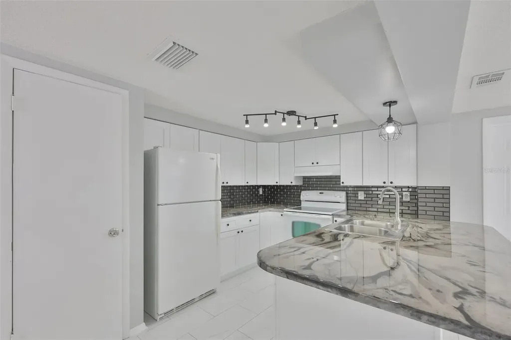 5637 Golden Nugget Drive Holiday FL 34690
