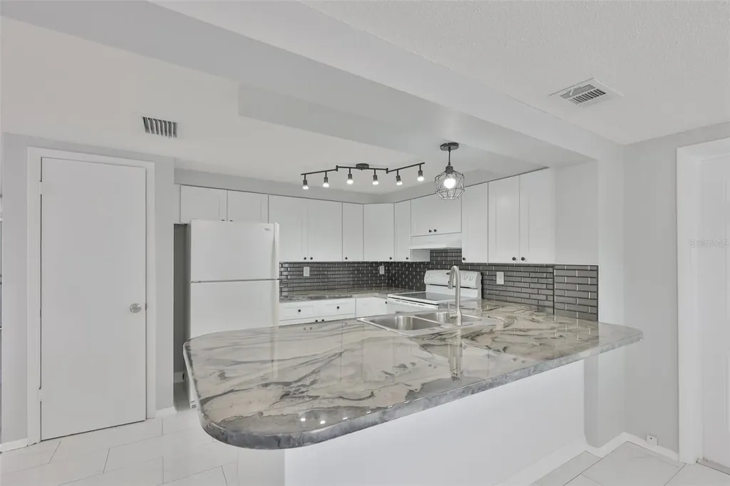 5637 Golden Nugget Drive Holiday FL 34690