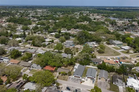 5637 Golden Nugget Drive Holiday FL 34690