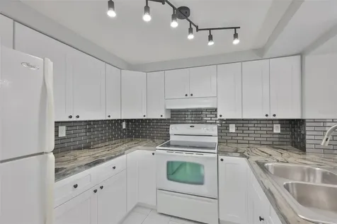 5637 Golden Nugget Drive Holiday FL 34690