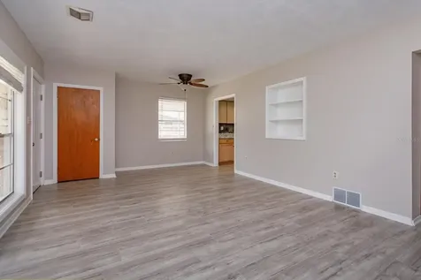 1300 Orange Avenue Tavares FL 32778