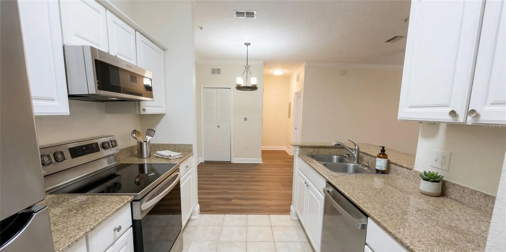 430 Southern Pecan Circle Winter Garden FL 34787