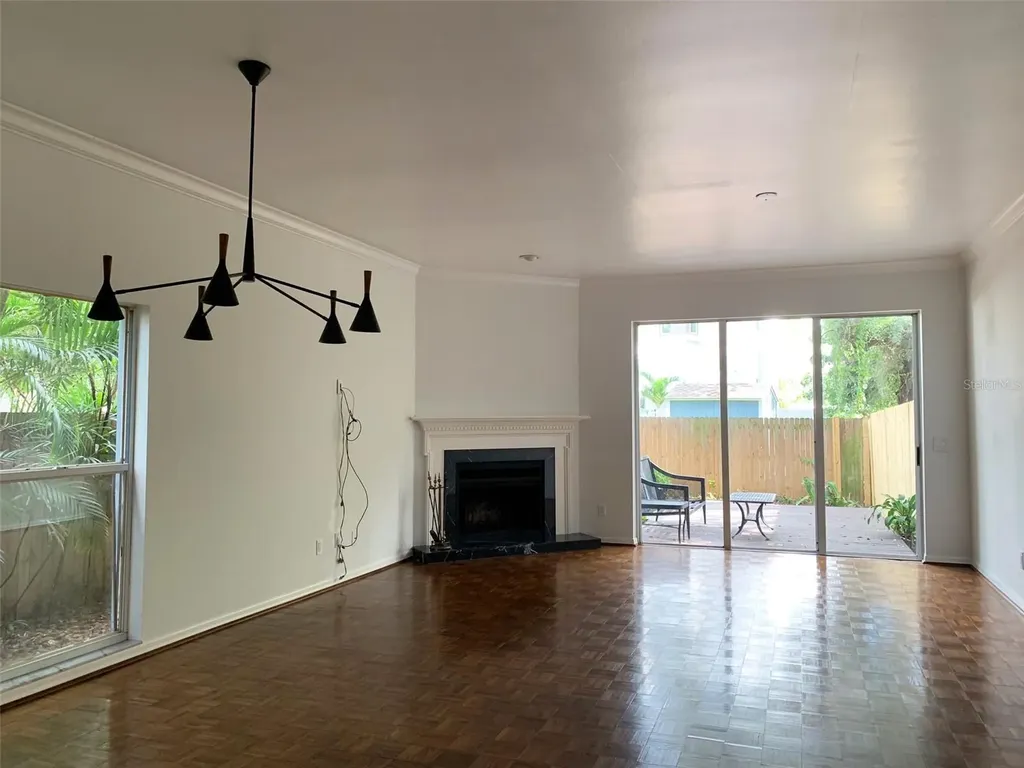 1506 S Bay Villa Place Tampa FL 33629